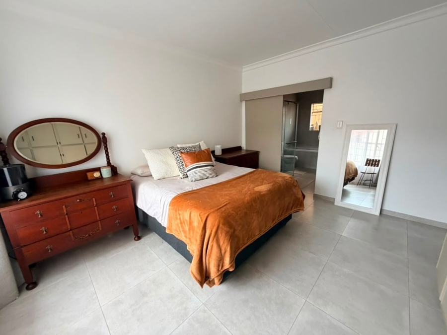 3 Bedroom Property for Sale in Kannoniers Park North West